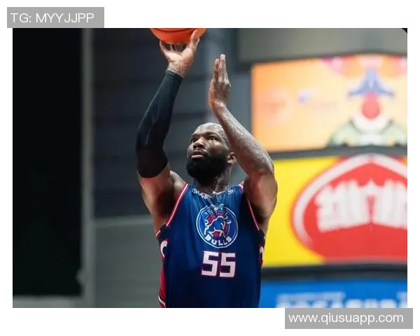 米奇约翰逊盛赞大卫琼斯加西亚适应球队表现出色无所畏惧 米奇约翰逊盛赞大卫琼斯加西亚适应球队表现出色无所畏惧