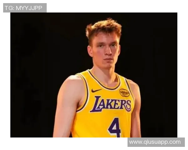 鹈鹕主帅称赞新秀努力表现超出预期展现出色潜力 鹈鹕主帅称赞新秀努力表现超出预期展现出色潜力