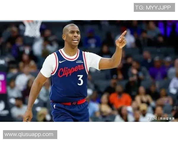 泰伦卢盛赞训练营表现称保罗与大洛展现出色状态 泰伦卢盛赞训练营表现称保罗与大洛展现出色状态