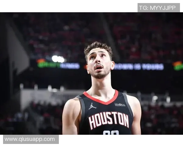 乌度卡称赞卡佩拉护筐与空接能力申京双塔组合展现更强侵略性